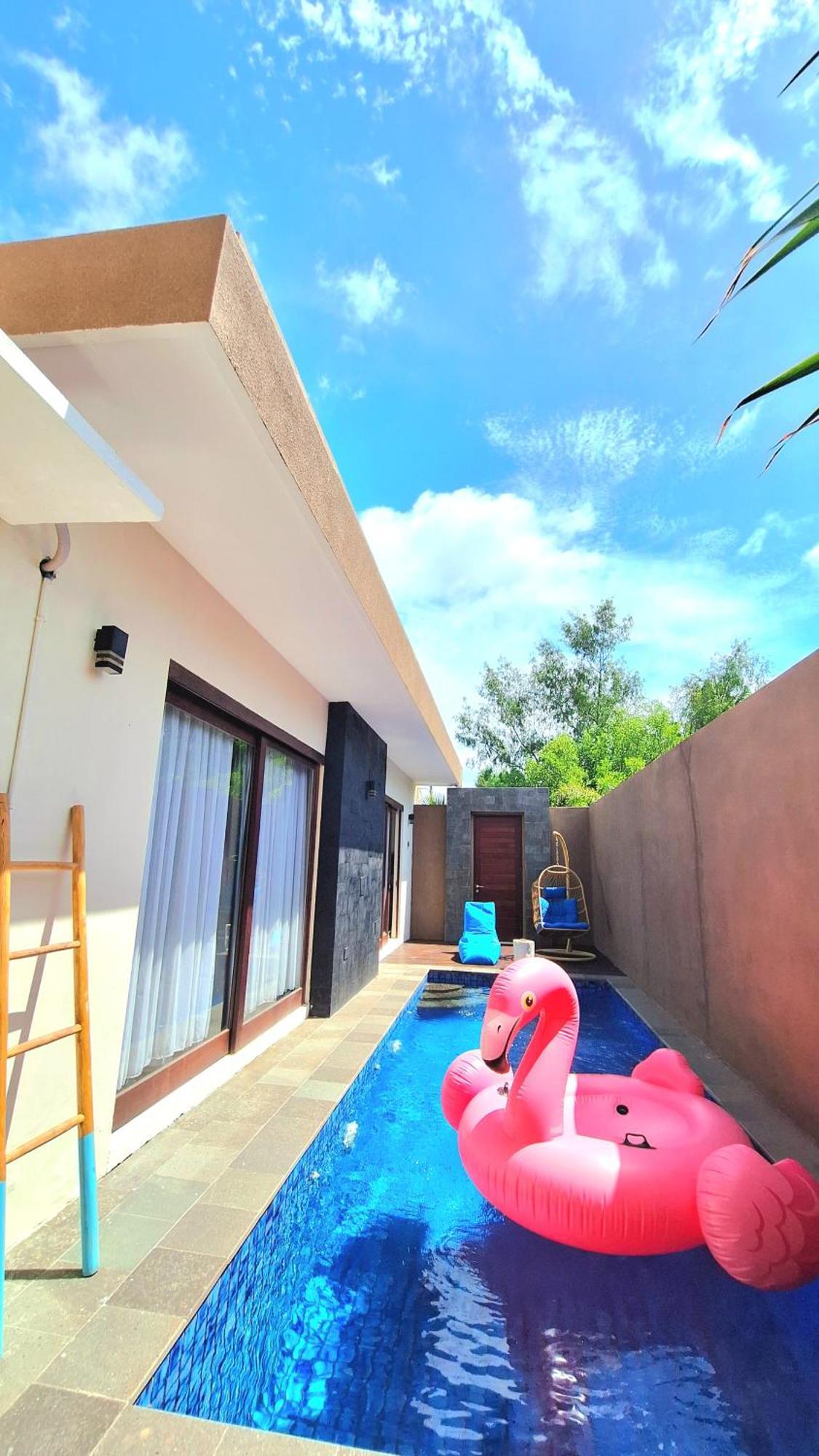 Taj Maza Sunset Villas غيلي تراوانغان المظهر الخارجي الصورة